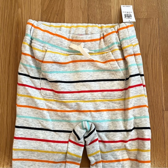 [3 for $15] BNWT OLD NAVY Rainbow Striped Joggers (5T) - Picture 2 of 6